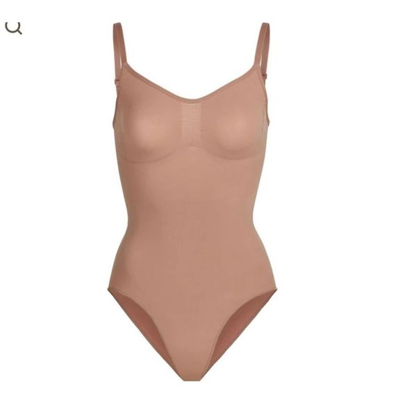 NWT Skims Sculpting Bodysuit with Snap in Sienna - PRICE FIRM - Picture 4 of 5